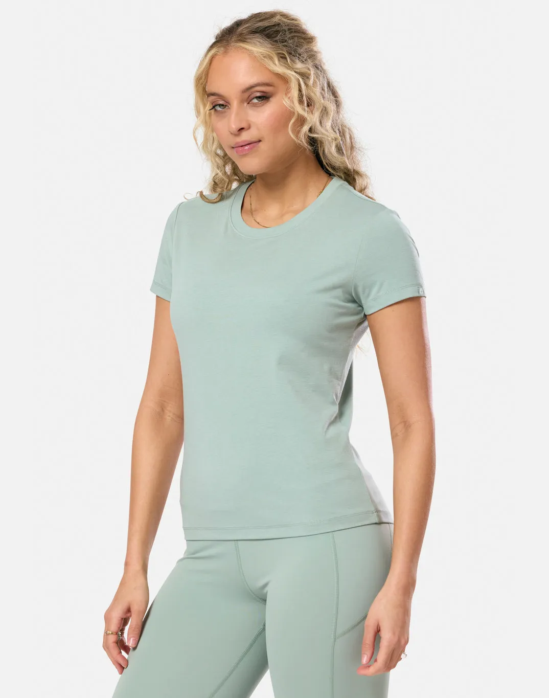 Everyday Tee in Summer Green