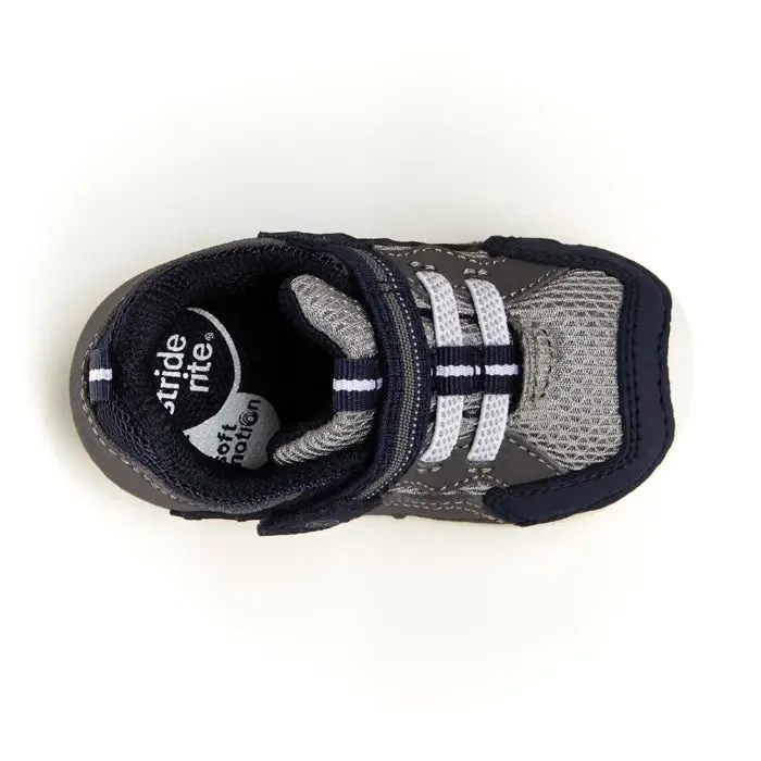 Infants Stride Rite Kylo  Flexible, Supportive & Made for First Steps