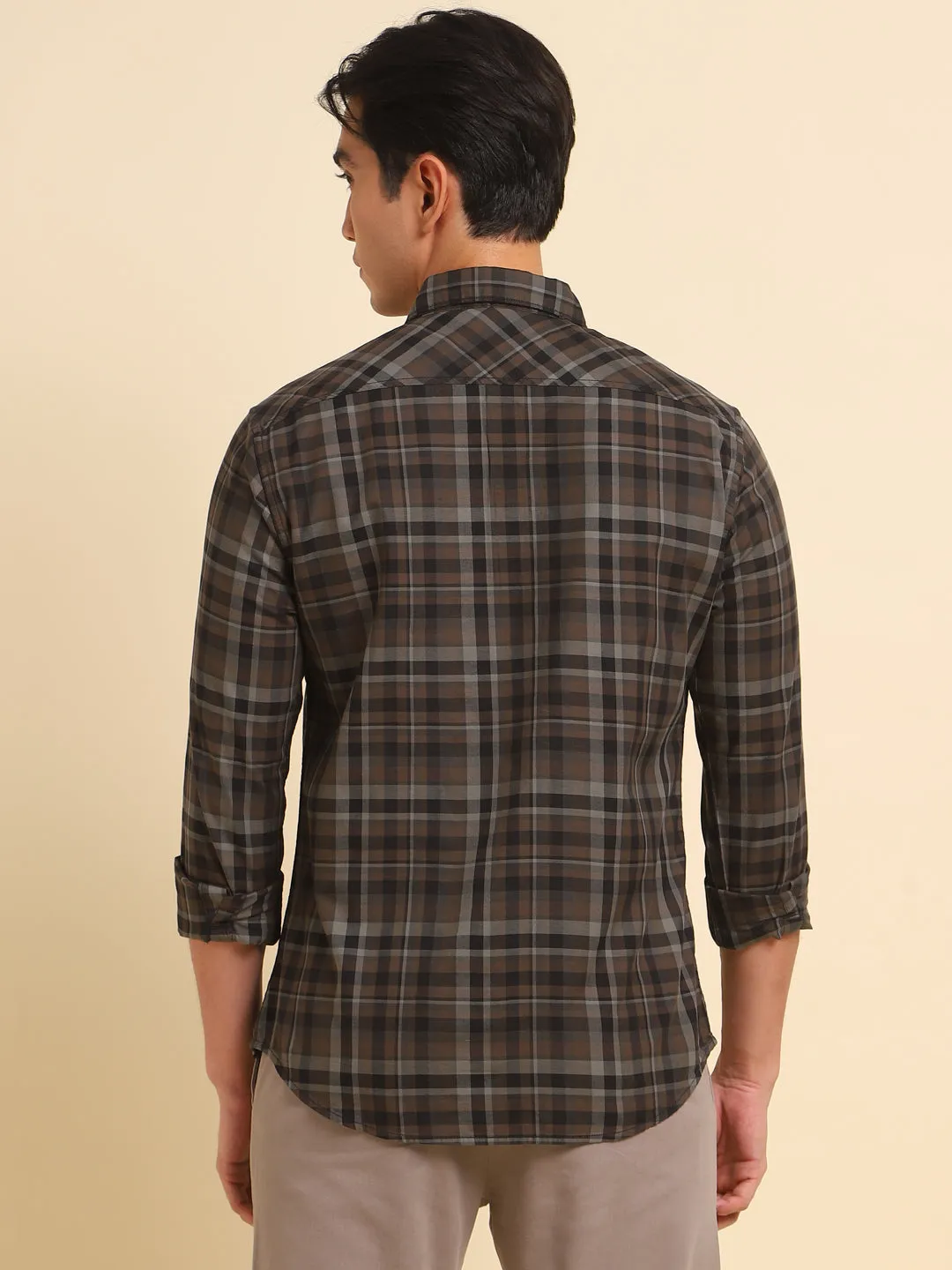 Men's Slim Fit Brown Checkered Spread Collar & Full Sleeves Casual Shirt
