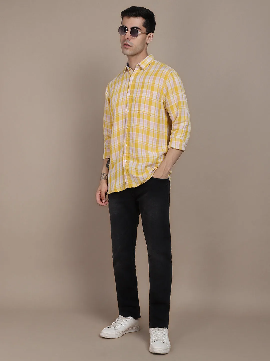 Men's Tartan Checked Cotton Slim Fit Opaque Casual Shirt