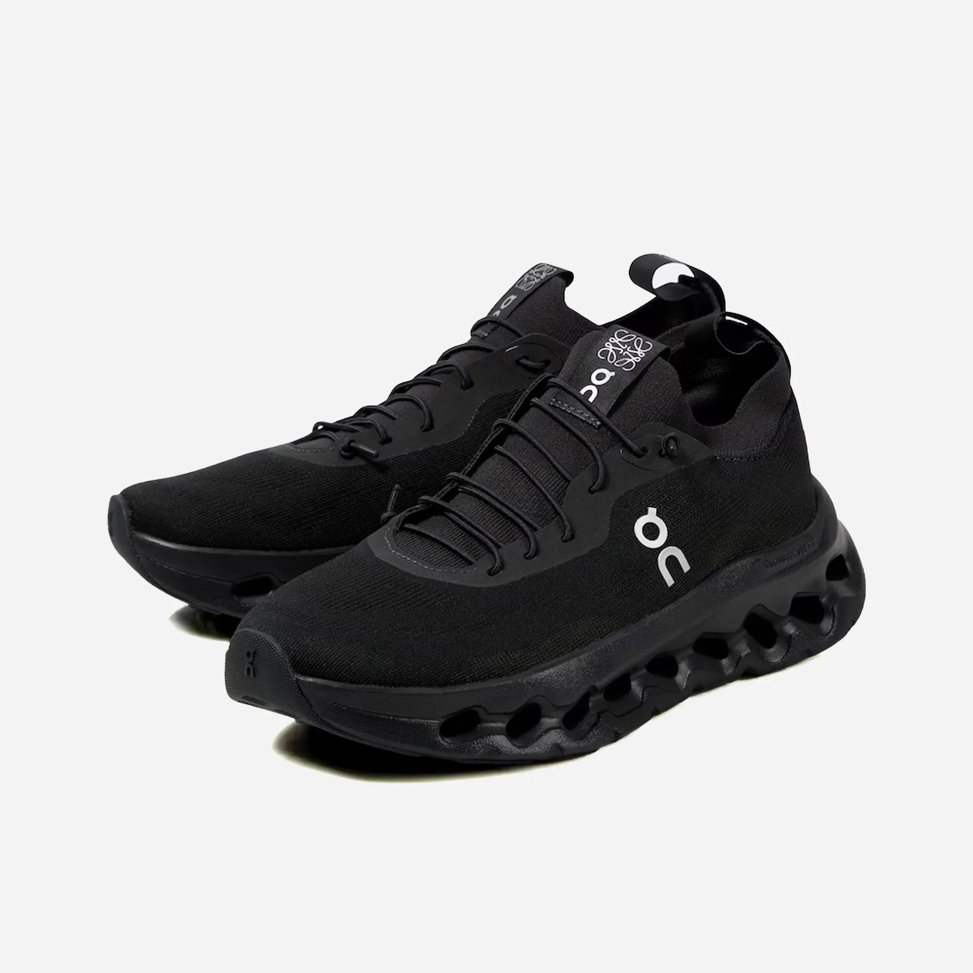 On Running Cloudtilt LOEWE All Black