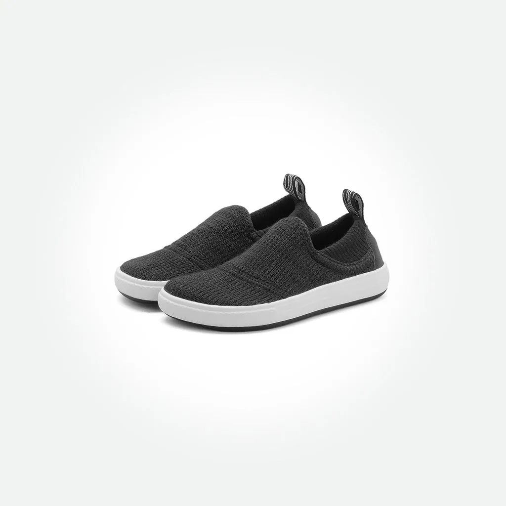 Poro Barefoot Sneakers - Black On White