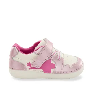 Stride Rite Kids' SM Waverly in Pink