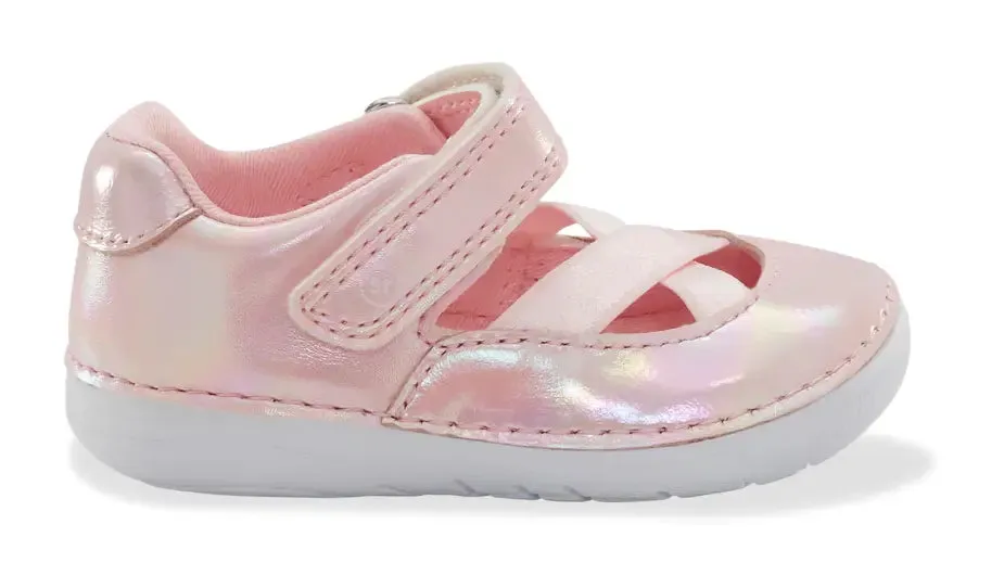 Stride Rite SM Theresa Mary Janes  Elegant, Supportive First Walking Shoes for Infants