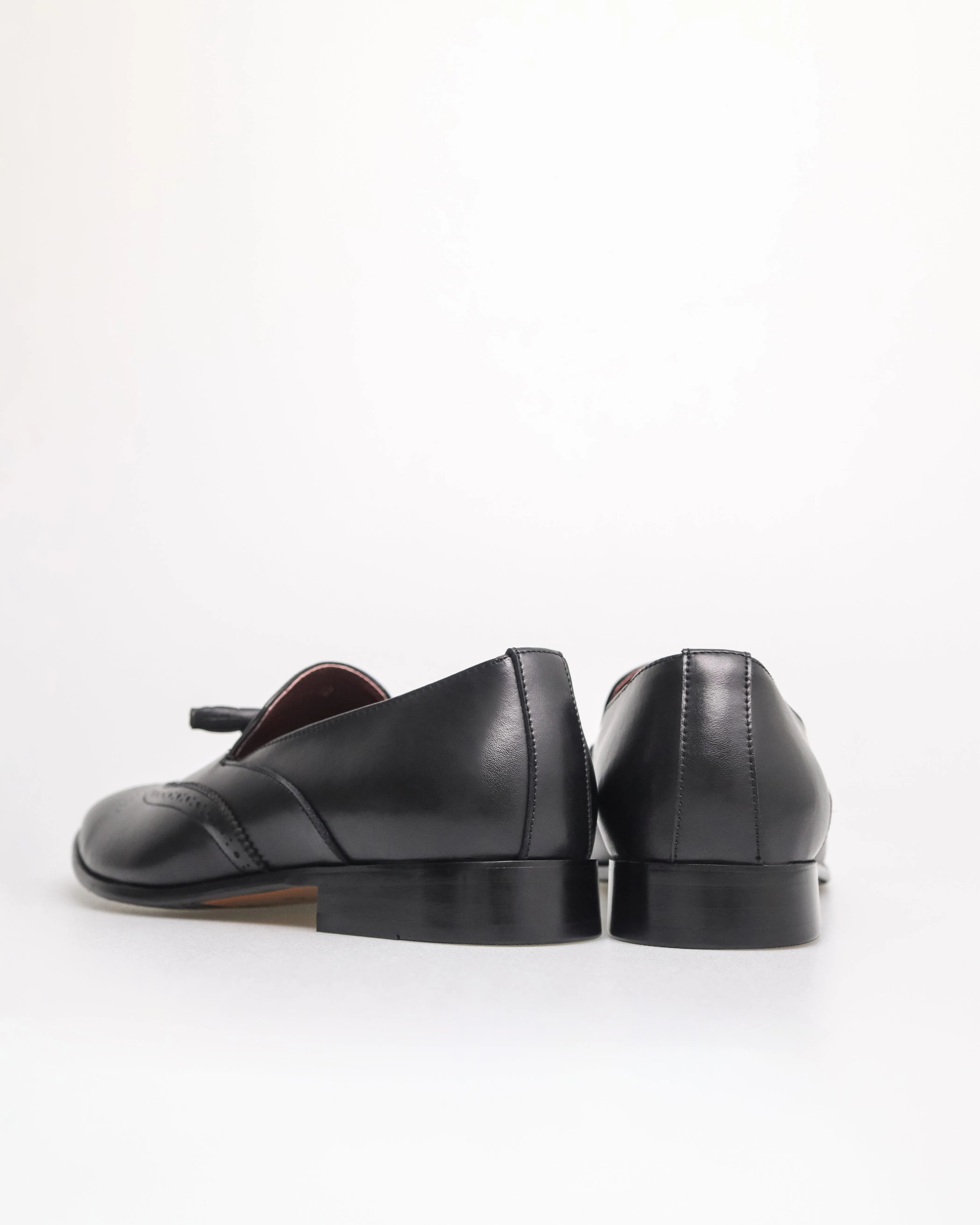 Tomaz HF100 Men's Wingtip Tassel Loafer
