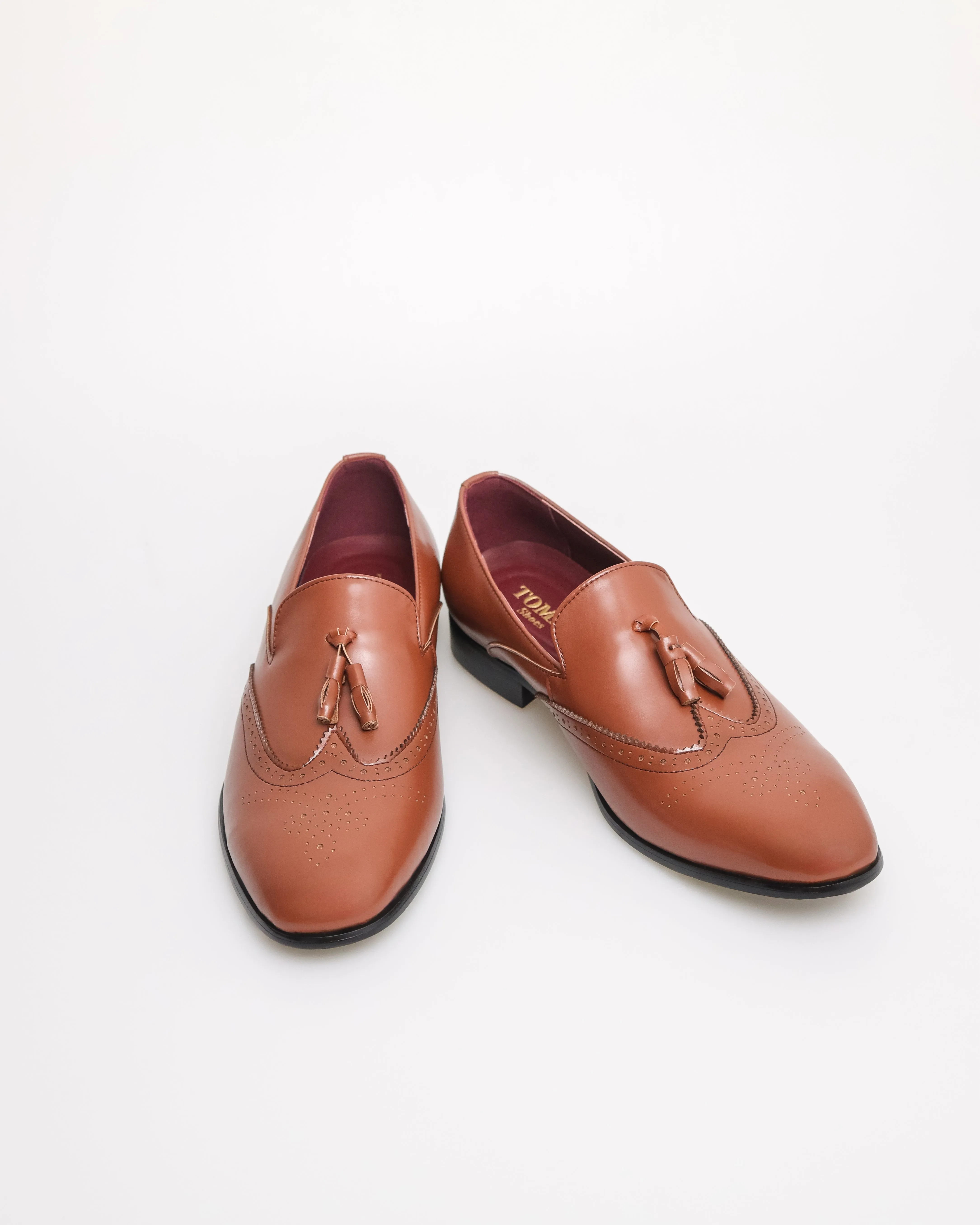 Tomaz HF100 Men's Wingtip Tassel Loafer